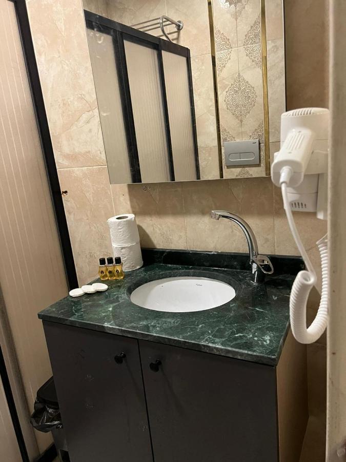 イスタンブールThe Modda Apartsアパートメント エクステリア 写真
